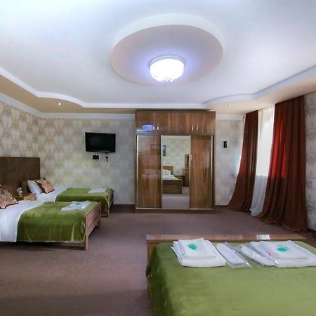 Royal Hotel Тбилиси Экстерьер фото