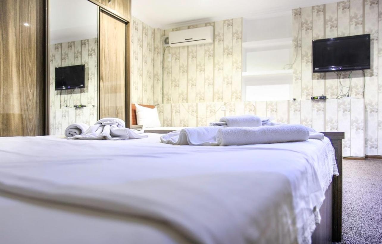 Royal Hotel Тбилиси Экстерьер фото