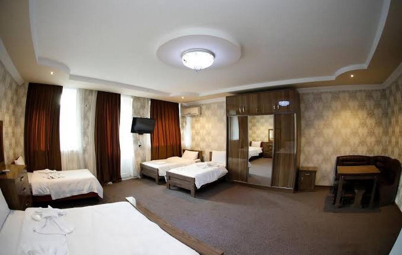 Royal Hotel Тбилиси Экстерьер фото