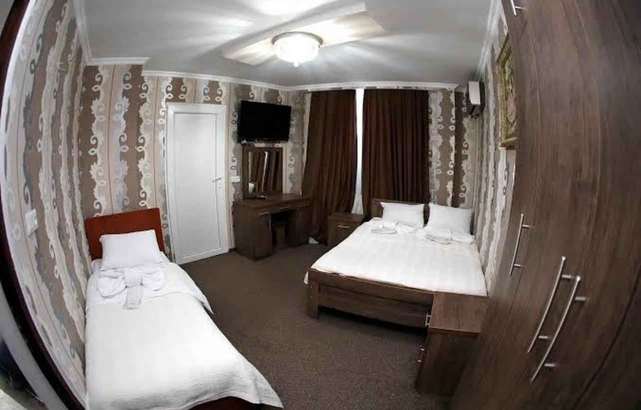 Royal Hotel Тбилиси Экстерьер фото