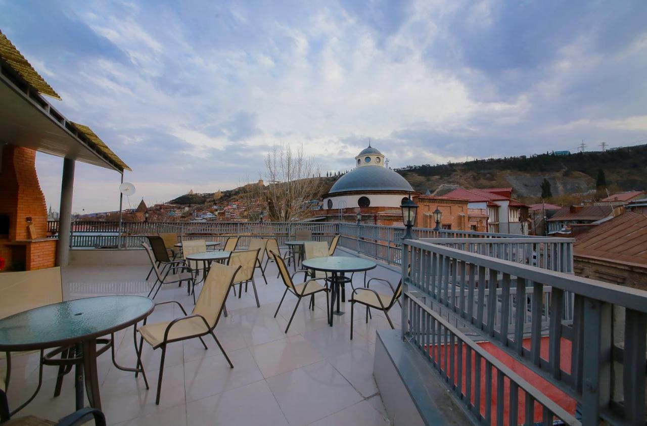 Royal Hotel Тбилиси Экстерьер фото
